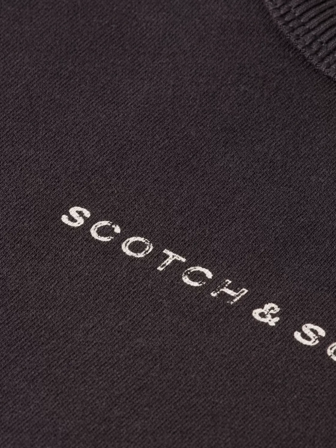 Essential CHEST ARTWORK SWEATSHIRT-Scotch & Soda Clearance