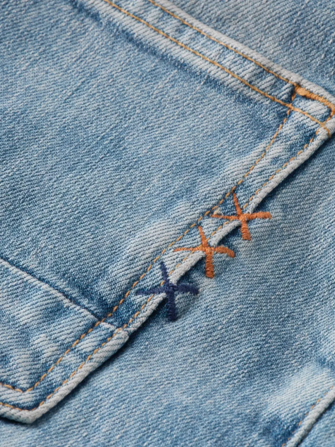 Essential RALSTON IN ORGANIC COTTON AQUA BLUE-Scotch & Soda Fashion